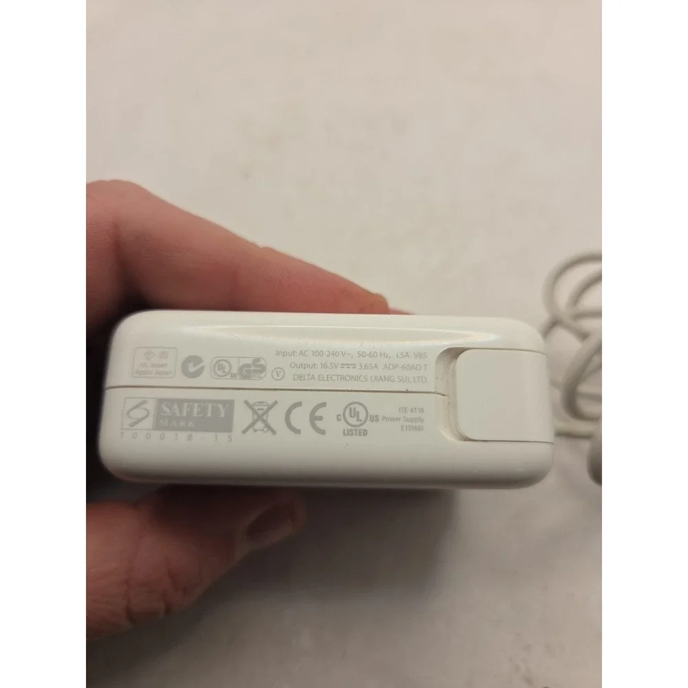 Apple A1344 60W MagSafe Power Adapter for MacBook, MacBook Pro w Folding Plug